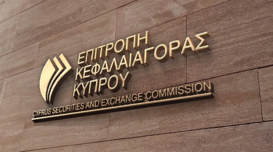 OPEC+决定自4月起每日增加138,000桶原油供应，而美国实施新一轮关税的举措引发了市场对需求放缓的忧虑。